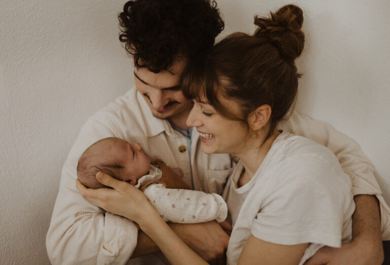 Newborn Fotoshooting Zuhause in Aarau