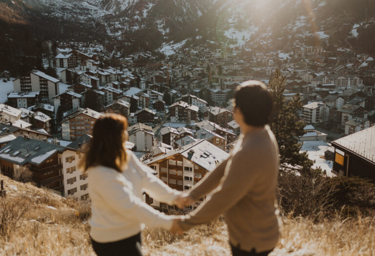 Couple Photoshooting in Zermatt