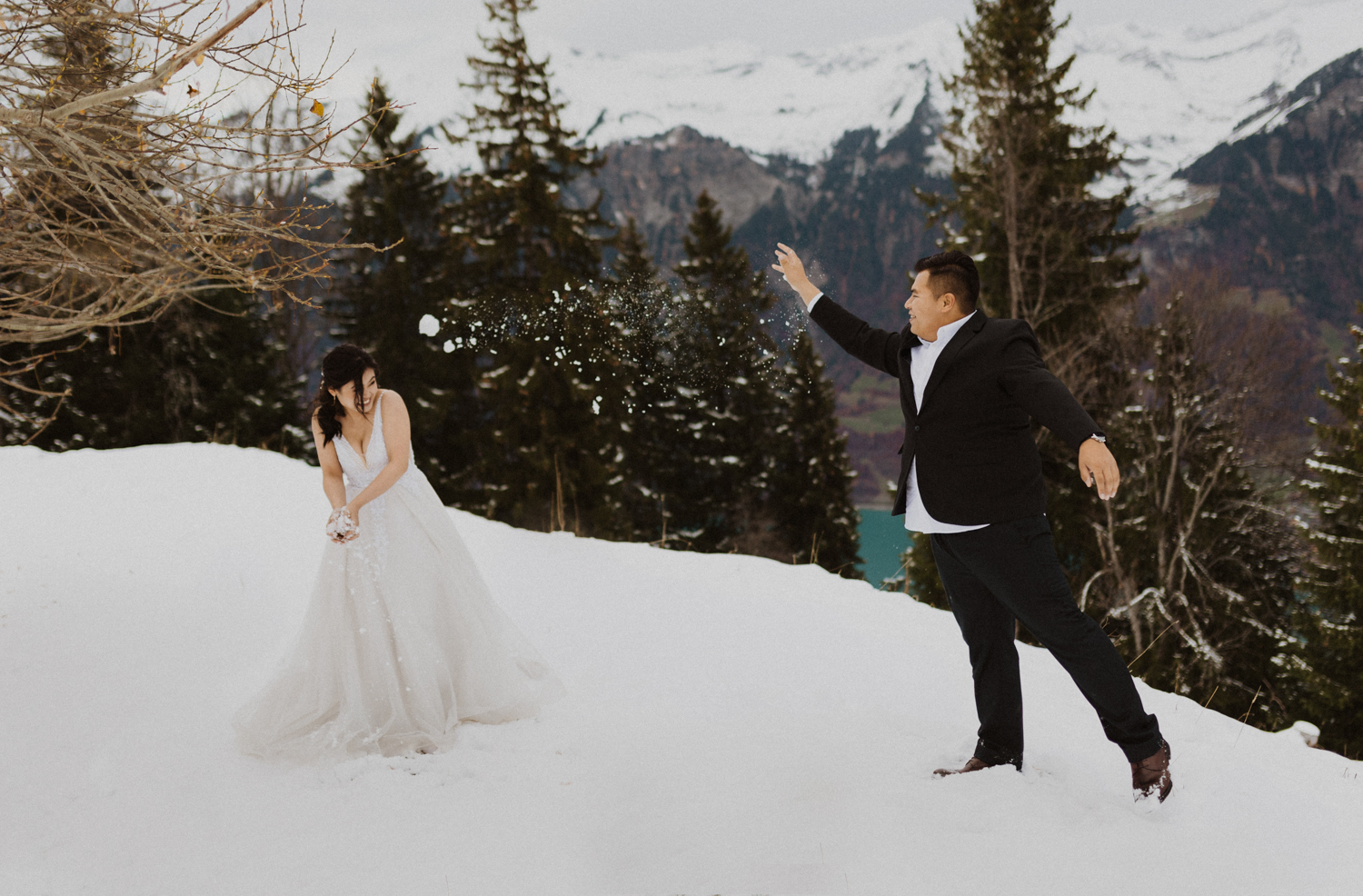 Snowball wedding fight Axalp