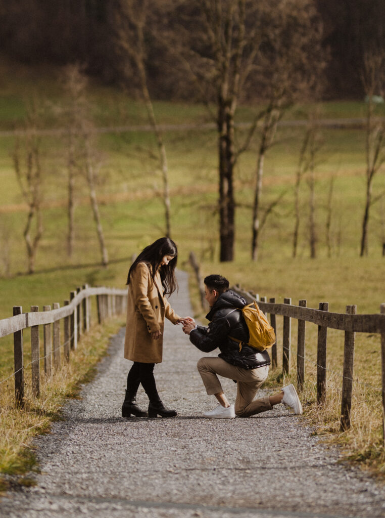 Surprise Proposal Photoshooting in Lauterbrunnen, Switzerland ⋆ Suli ...