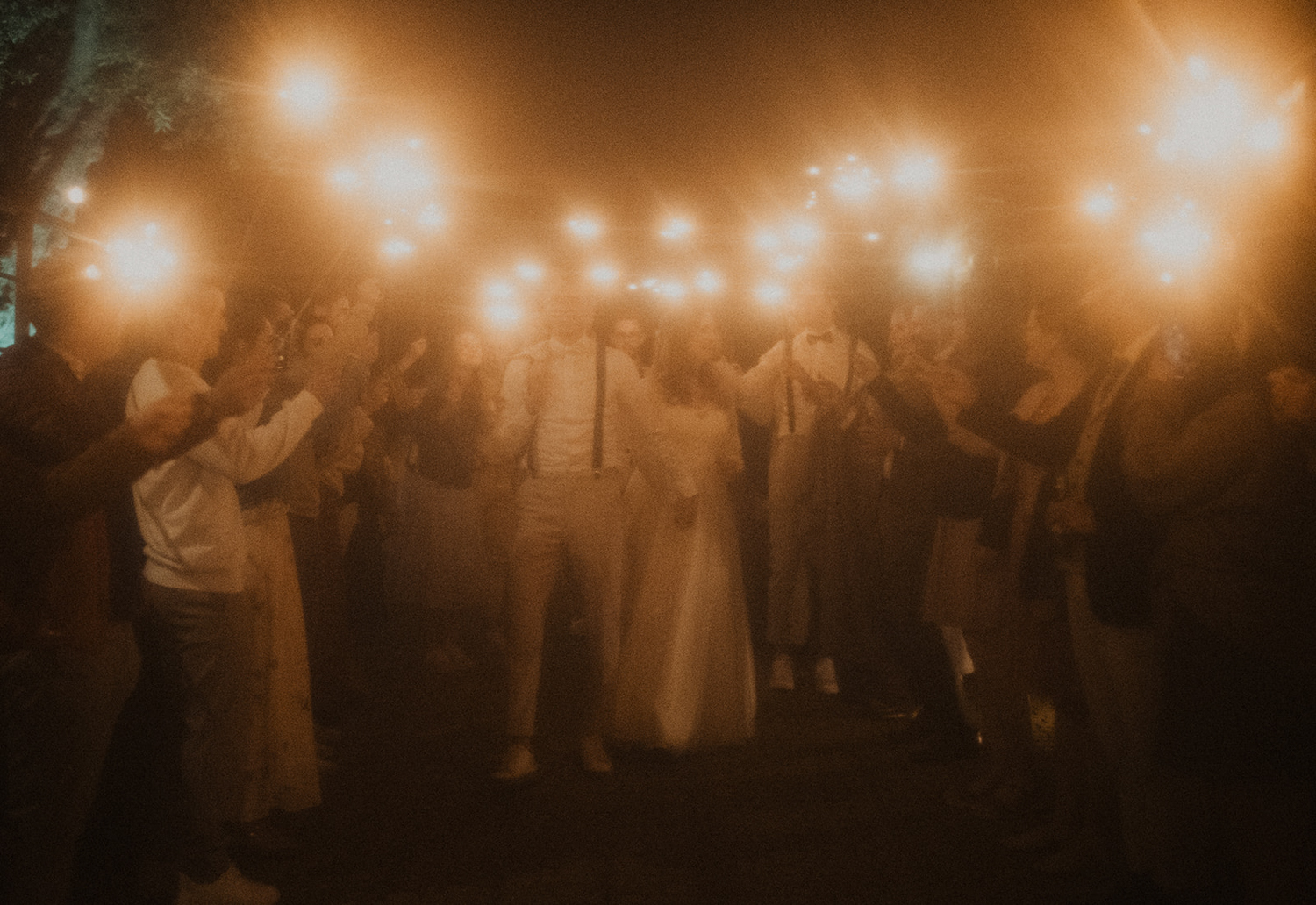 Angie & Nicklas Stolidi mou Treehouse Wedding Photography