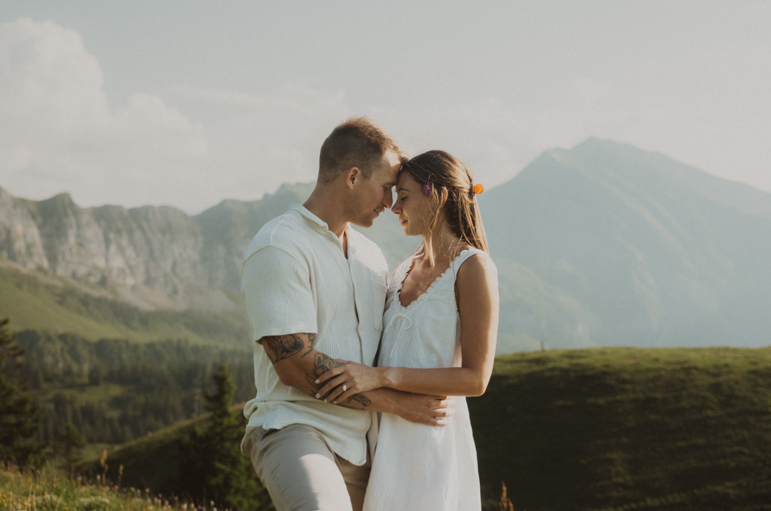 lucerne-proposal-photography beautiful proposal photography session in lucerne switzerland with mountains in the background